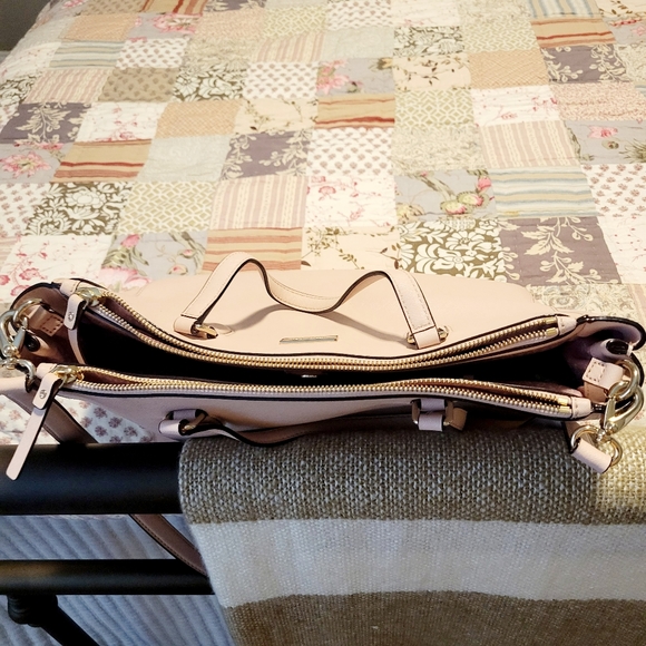 Kate Spade Large Tote - Picture 4 of 4